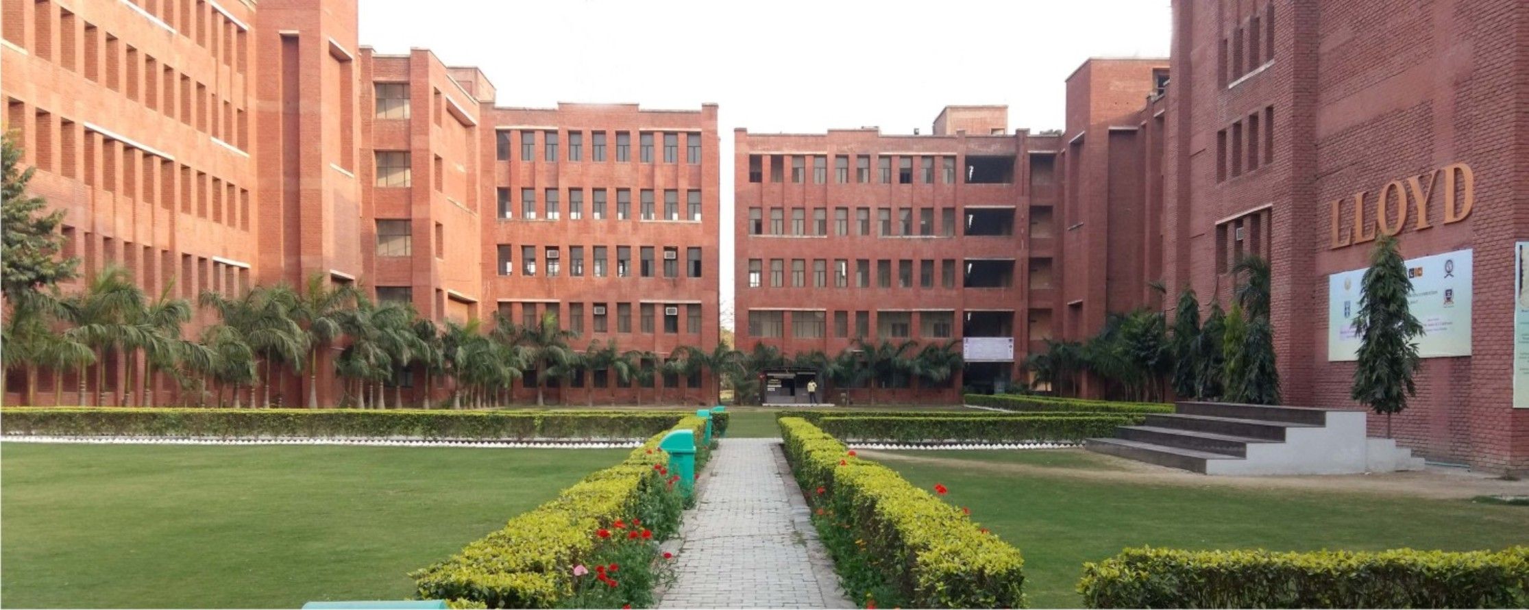 Lloyd institute of Engineering & technology